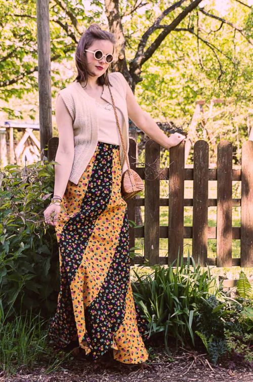 Vintage-Rock-mit-Blumenmuster