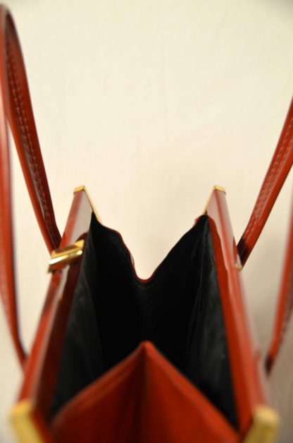 Rote Tasche