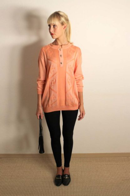 pullover-lachsfarben