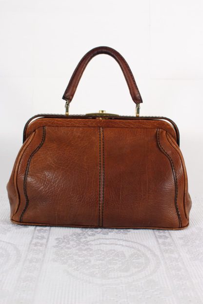 vintage-handtasche-braun