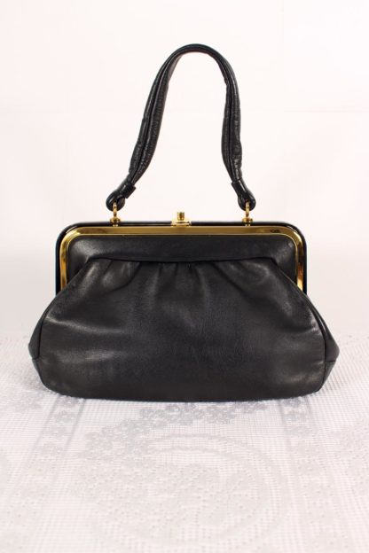vintage-handtasche-schwarz-goldverschluss
