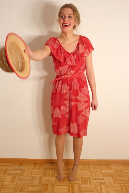 damen-sommerkleid-rotes-muster