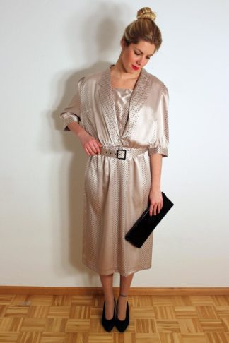 vintage-abendkleid-beige