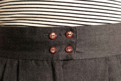 vintage-bundfaltenhose-grau