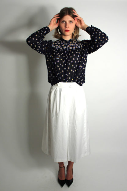 secondhand-bluse-weißblau
