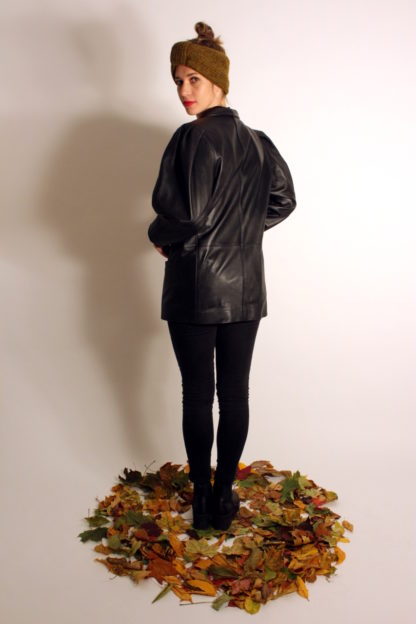 vintage-lederjacke-schwarz-hinten