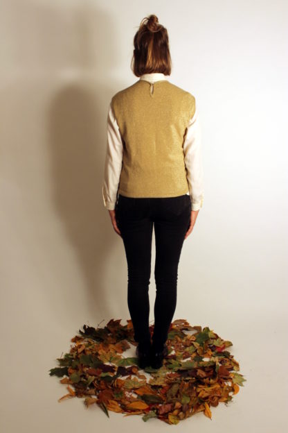 vintage-pullunder-gold