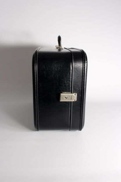 Second-Hand-Koffer-schwarz
