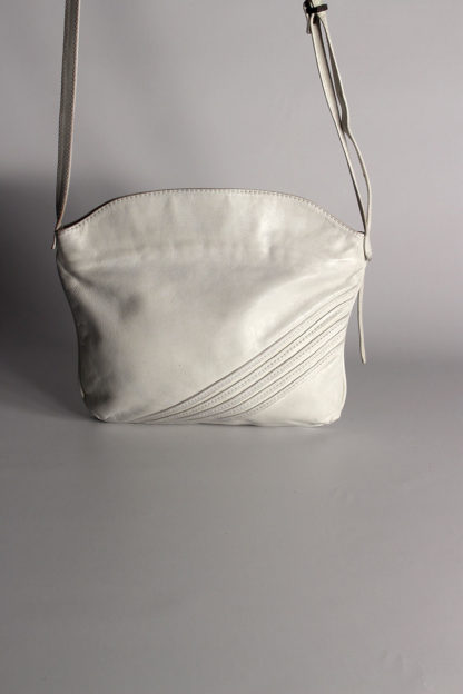 Vintage-Handtasche-weiß