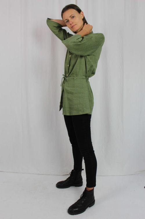 grüne Jacke halbarm