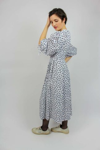 Kleid weiß schwarz