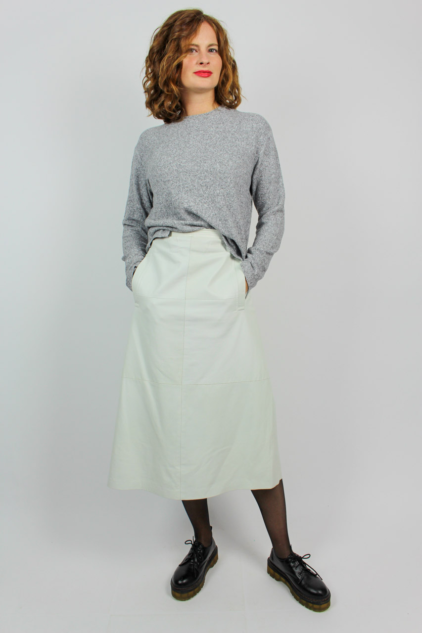 Oma in leder Oma in leder