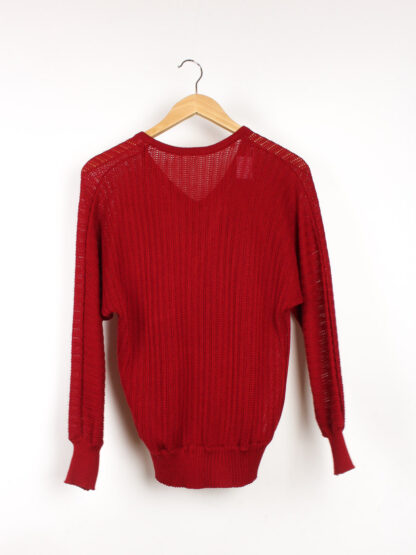 Roter Pullover